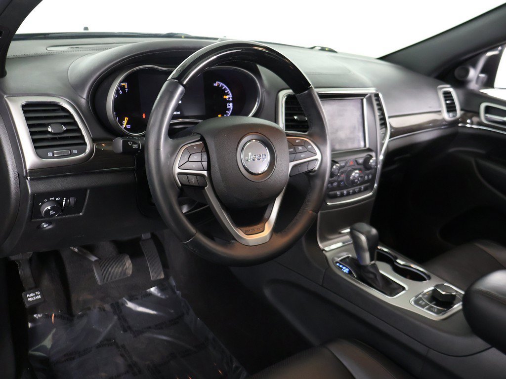 Used 2018 Jeep Grand Cherokee Overland AWD/4WD image 30