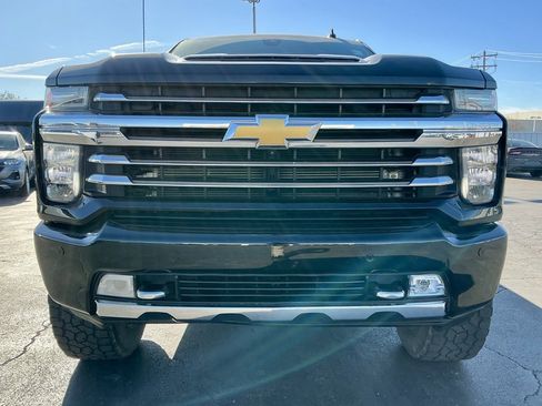Used 2023 Chevrolet Silverado 2500 High Country w/ LPO, Hitch Package image 9