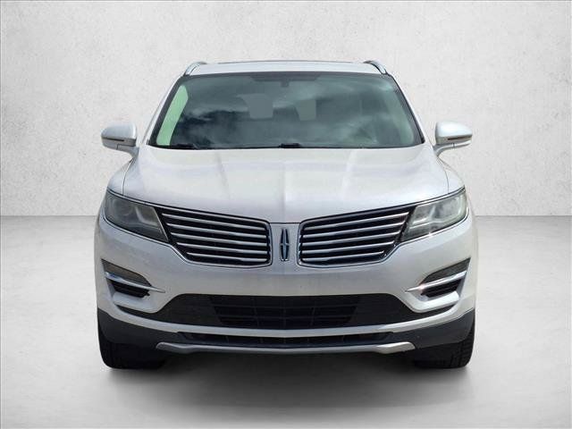 Used 2018 Lincoln MKC Reserve FWD image 2