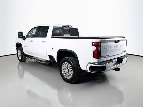 Used 2022 Chevrolet Silverado 2500 High Country w/ Z71 Off-Road Package AWD/4WD image 7