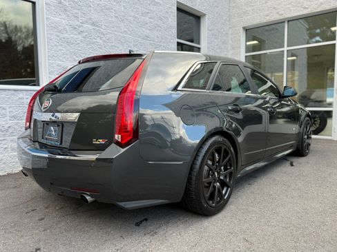 Used 2014 Cadillac CTS V RWD image 38