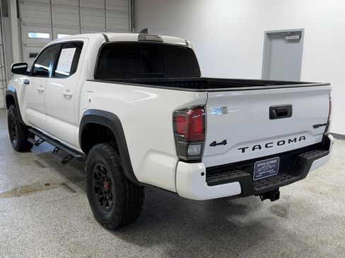Used 2019 Toyota Tacoma TRD Pro image 2