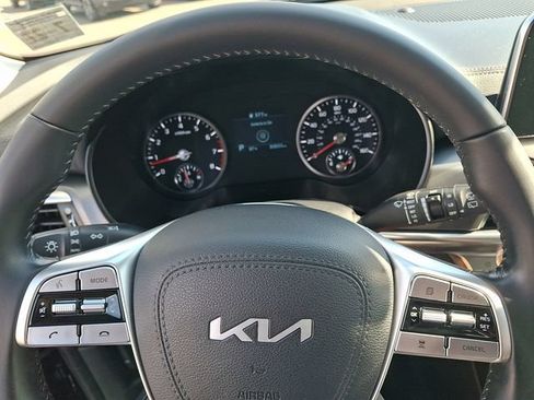 Used 2022 Kia Telluride S AWD/4WD image 20