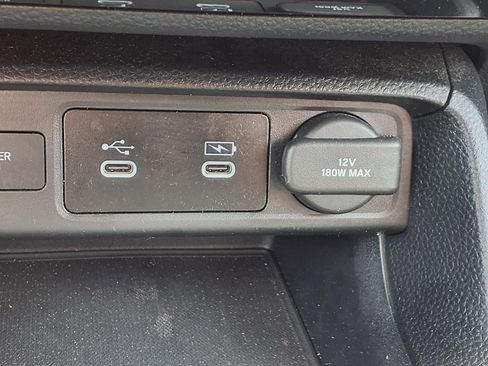 Used 2025 Honda Civic Sport image 4