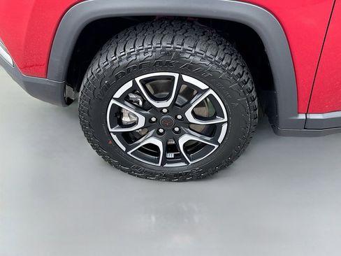 Used 2025 Jeep Compass Trailhawk AWD/4WD image 24