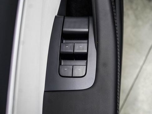 Used 2025 Tesla Model 3 Long Range RWD image 38