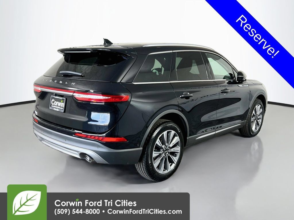 Used 2022 Lincoln Corsair Reserve w/ Equipment Group 201A AWD/4WD image 15