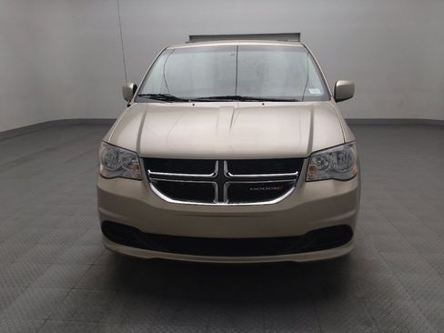 Used 2014 Dodge Grand Caravan SXT image 15