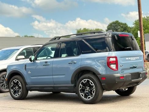 Used 2025 Ford Bronco Sport Outer Banks w/ Outer Banks Tech Package+ AWD/4WD image 48
