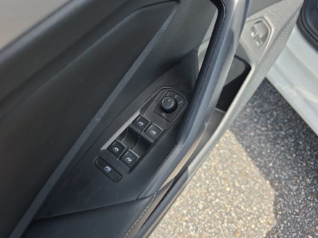 Used 2024 Volkswagen Jetta S FWD image 17