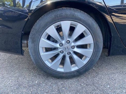 Used 2015 Honda Accord EX-L image 25