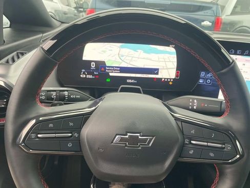 Used 2024 Chevrolet Equinox EV RS image 33