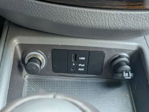 Used 2010 Hyundai Santa Fe GLS image 37