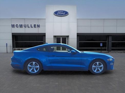 Used 2021 Ford Mustang Coupe image 6