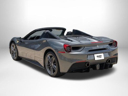 Used 2017 Ferrari 488 Spider RWD image 2
