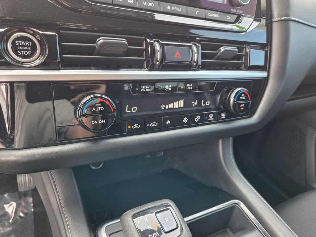 Used 2022 Nissan Pathfinder S FWD image 25