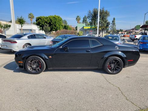 Used 2021 Dodge Challenger R/T Scat Pack image 8