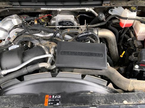 Used 2024 GMC Sierra 2500 Denali Ultimate image 32