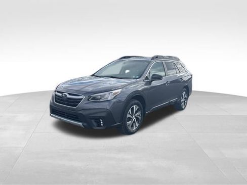 Used 2022 Subaru Outback Limited image 1
