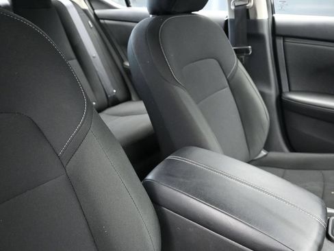 Used 2025 Nissan Sentra S FWD image 25