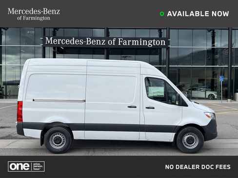 New 2025 Mercedes-Benz Sprinter 2500 image 1
