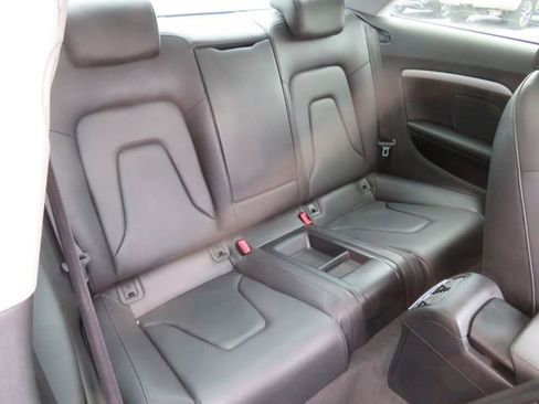 Used 2013 Audi A5 2.0T Premium image 14