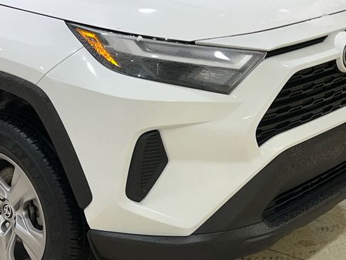 Used 2023 Toyota RAV4 XLE w/ Convenience Package image 2