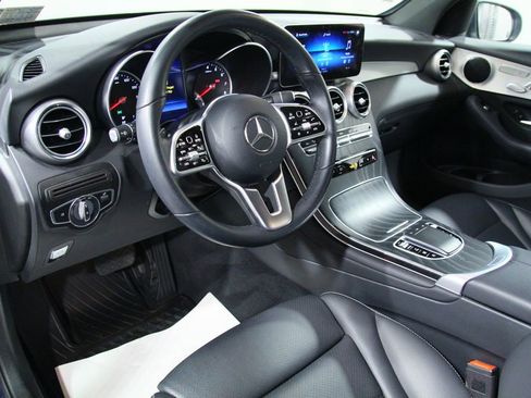 Certified 2022 Mercedes-Benz GLC 300 4MATIC image 5
