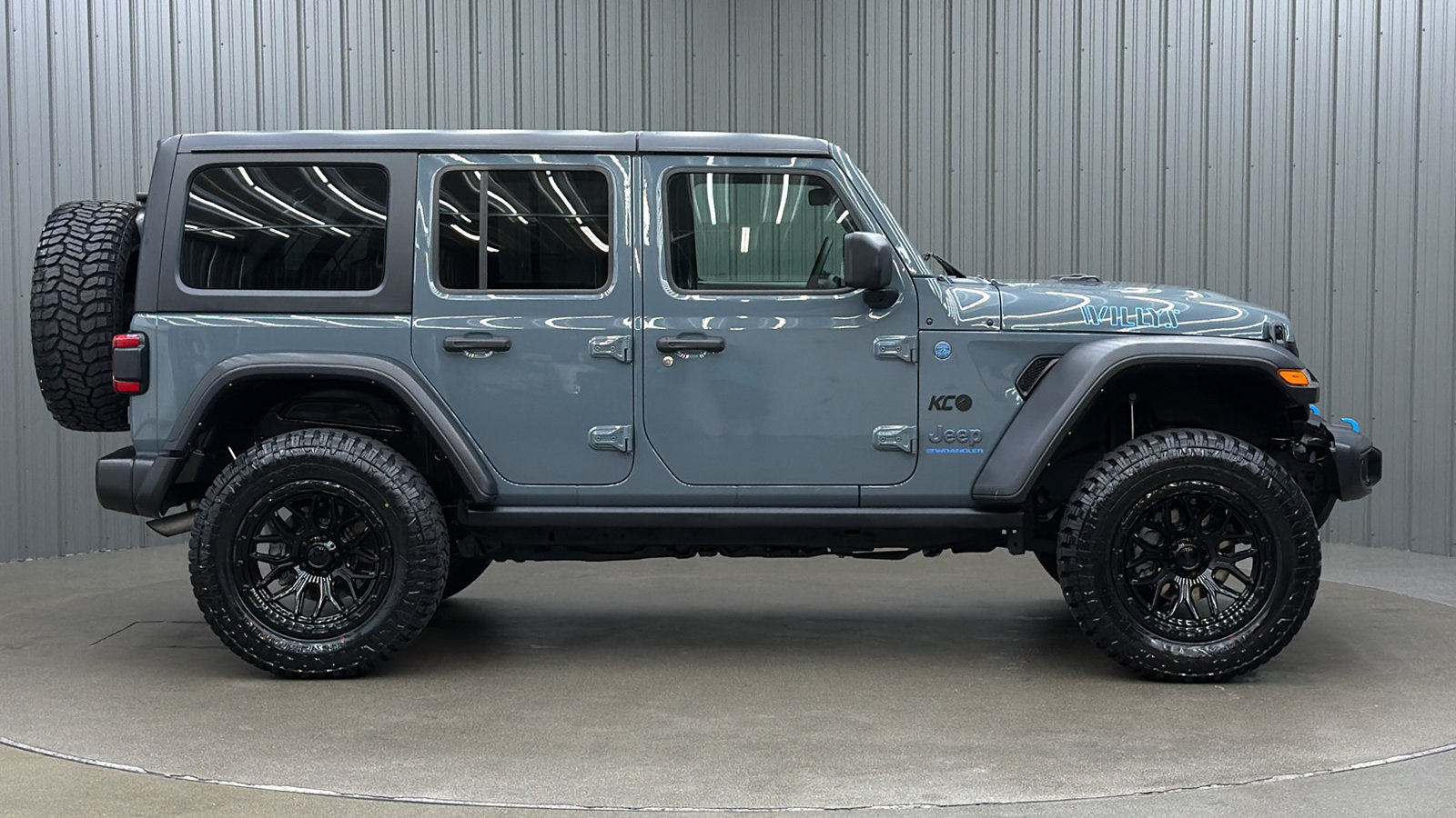 Used 2024 Jeep Wrangler Unlimited AWD/4WD image 6