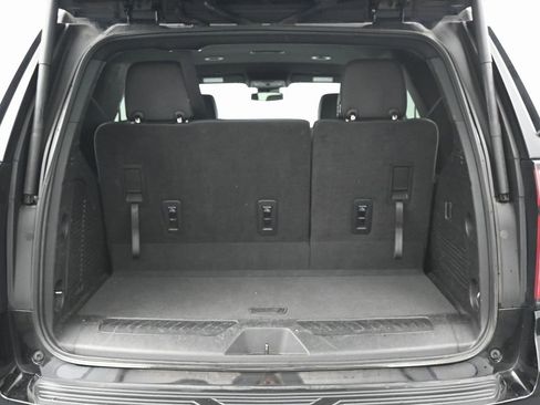 Used 2023 Chevrolet Tahoe LT image 13