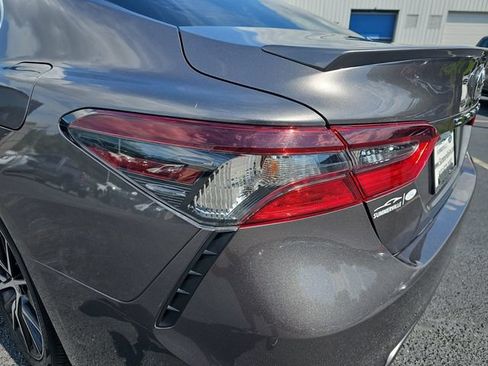 Used 2023 Toyota Camry SE FWD image 34
