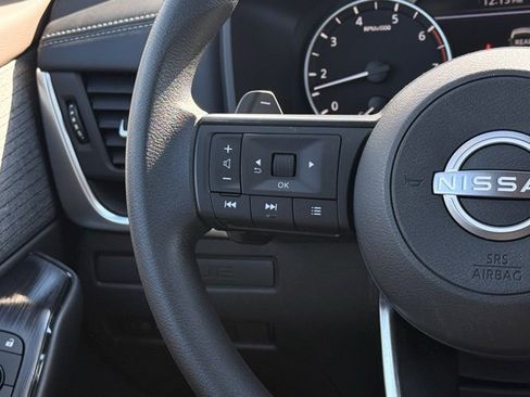 Certified 2023 Nissan Rogue S image 23