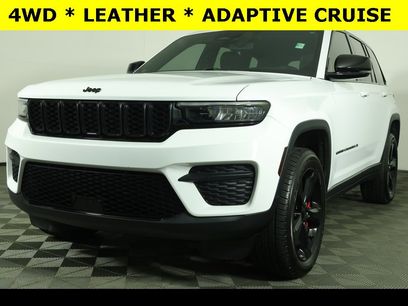 Used 2022 Jeep Grand Cherokee Altitude