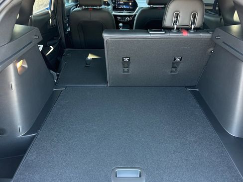 New 2026 Chevrolet Trax RS w/ Sunroof Package image 15