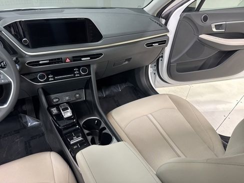 Used 2023 Hyundai Sonata SEL w/ Preferred Accessory Package image 21