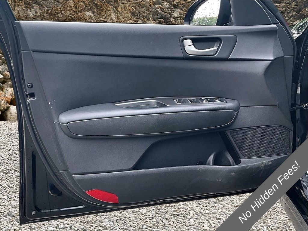 Used 2018 Kia Optima S w/ Panoramic Sunroof Package FWD image 16