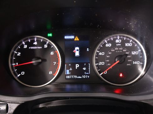 Used 2024 Mitsubishi Eclipse Cross LE AWD/4WD image 4