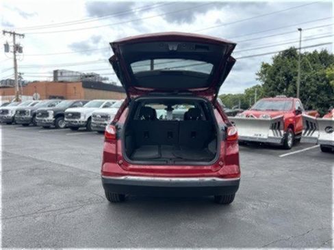 Used 2020 Chevrolet Equinox LT w/ Driver Convenience Package image 22