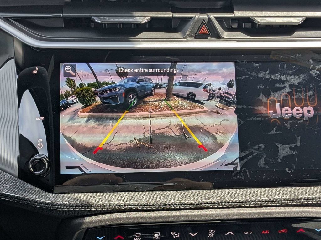 New 2026 Jeep Cherokee Laredo AWD/4WD image 27