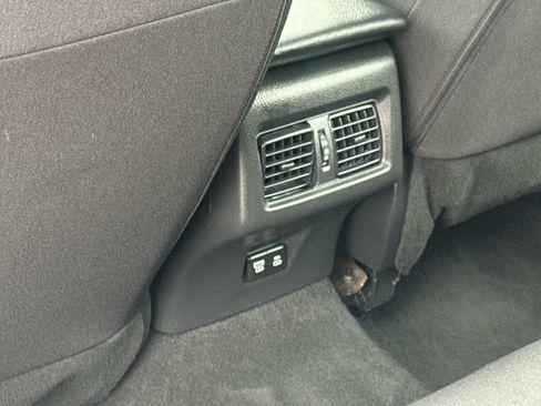 Used 2025 Toyota Camry LE FWD image 37