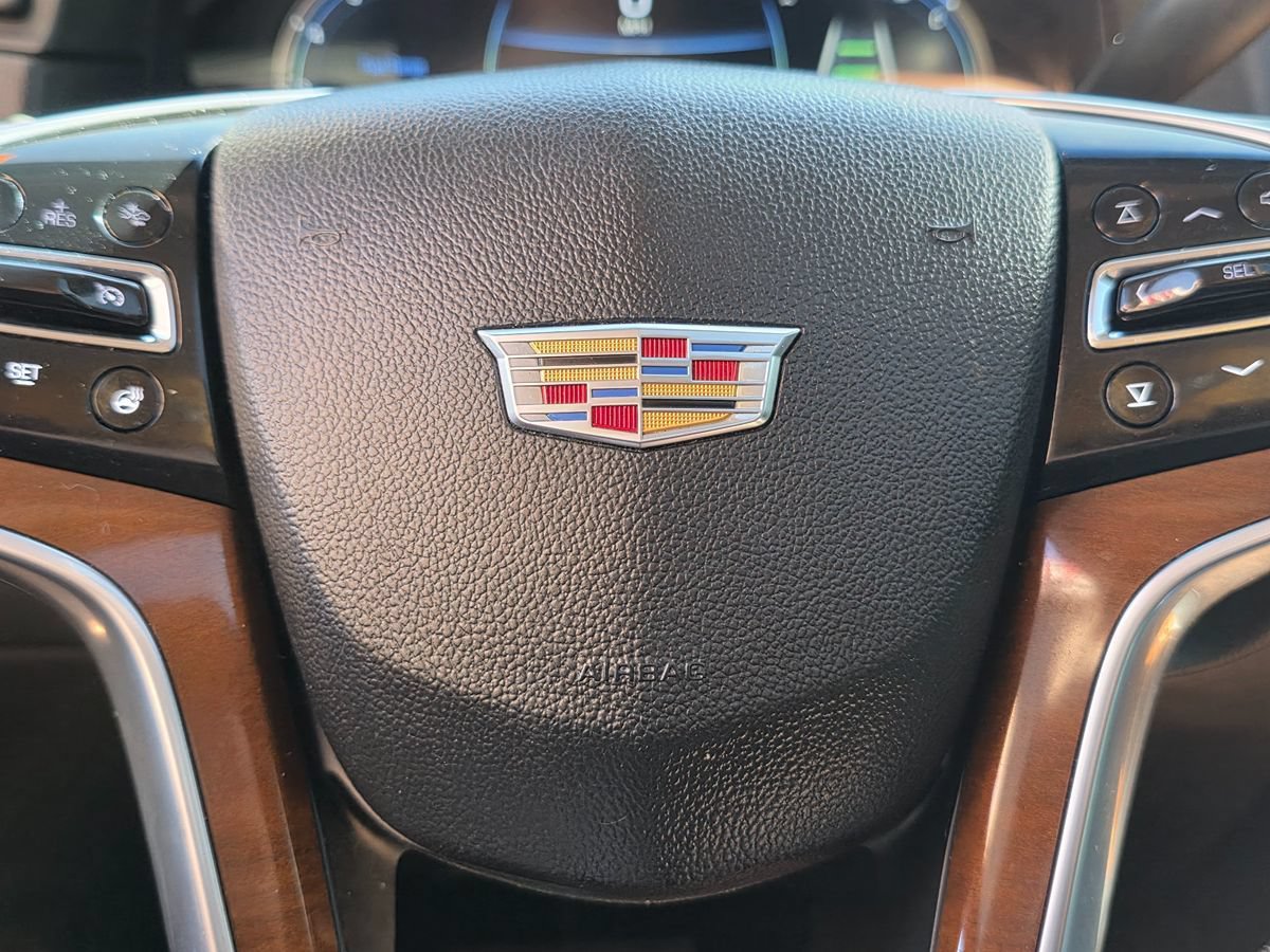 Used 2018 Cadillac Escalade Luxury RWD image 38
