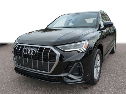 Used 2025 Audi Q3 2.0T Premium image 1