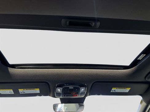 Used 2025 Hyundai Santa Cruz SEL image 14