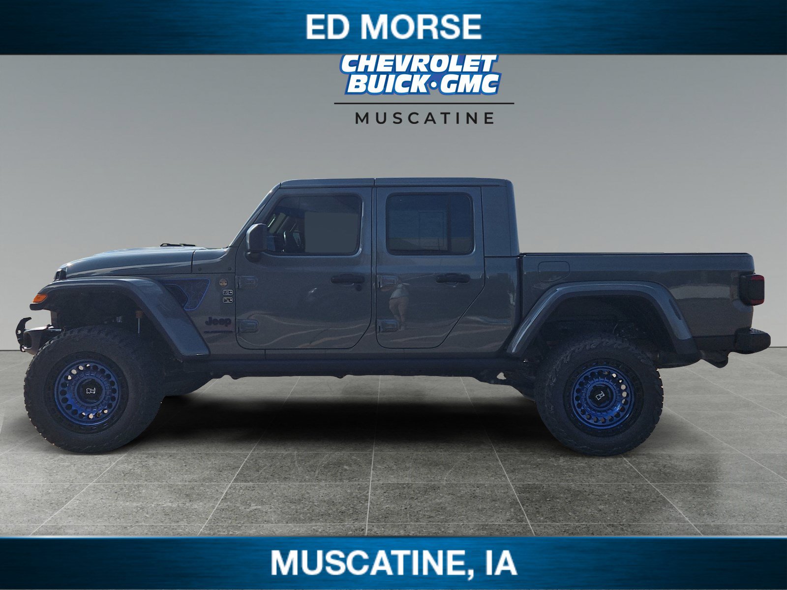 Used 2021 Jeep Gladiator Mojave AWD/4WD image 2