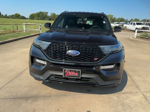 Used 2020 Ford Explorer ST image 4