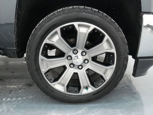 Used 2017 Chevrolet Silverado 1500 LT w/ All Star Edition image 11