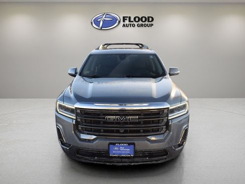 Used 2021 GMC Acadia AT4 w/ Technology Package image 2
