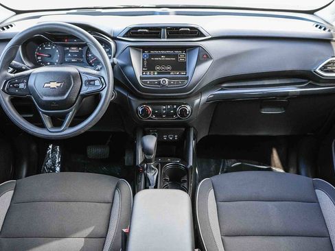 Used 2023 Chevrolet TrailBlazer LT image 12