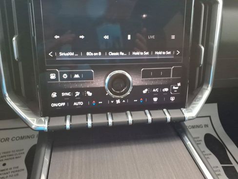 Used 2024 GMC Acadia Denali w/ Super Cruise Package AWD/4WD image 25