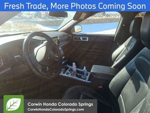 Used 2020 Ford Explorer XLT w/ Equipment Group 202A image 9
